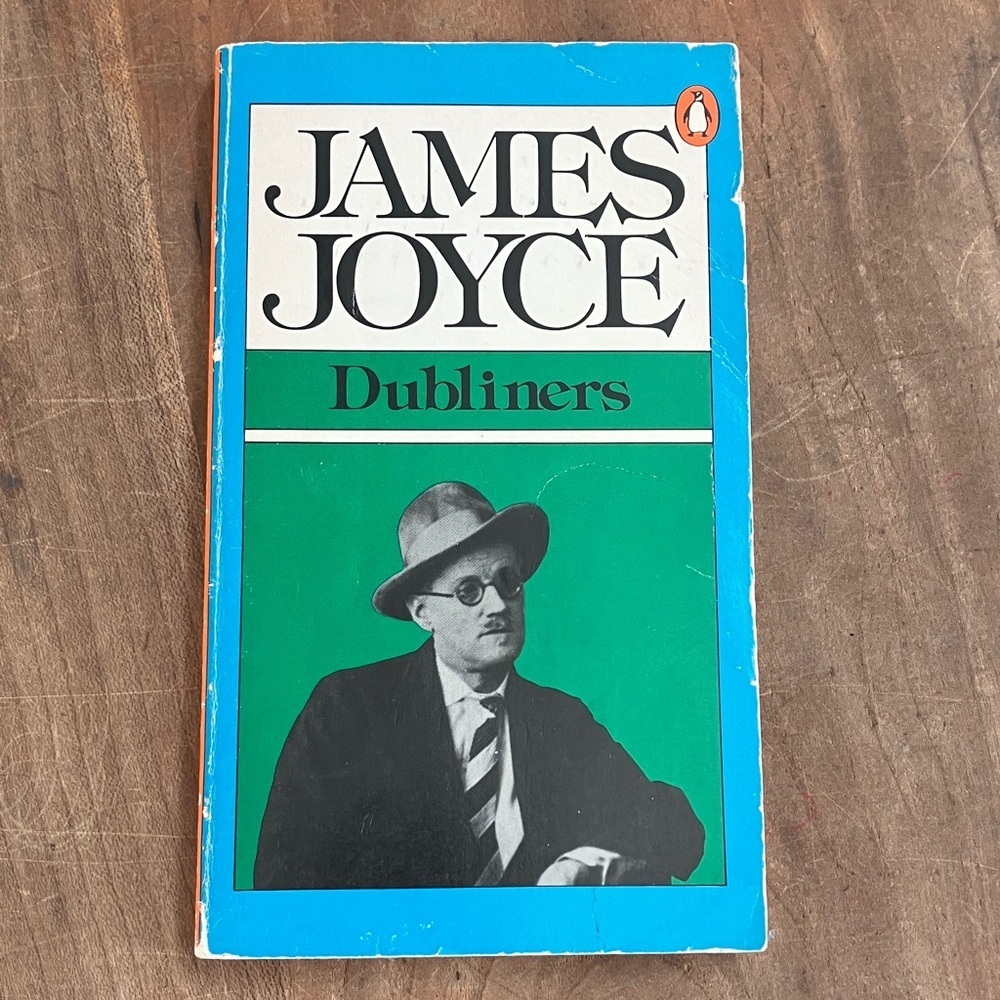 James Joyce Dubliners softcover - vintage 1984 reprint of original 1916 book